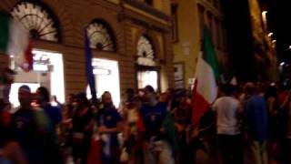 Mondiali di calcio 2006  Festeggiamenti a Firenze [upl. by Nilknarf]