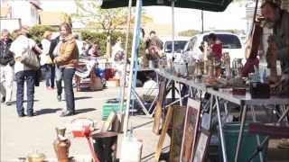 Mimizan  vide grenier 1er mai 2013 [upl. by Roch983]