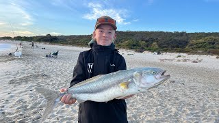 Catching big Australian salmon at Eagle bay Dunsborough EP6 [upl. by Nrehtak]