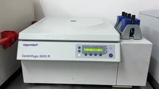 Eppendorf Centrifuge 5810 R [upl. by Akehs]