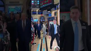 President Trump and Melania make their way onto the NYSE trading Room floor ytangan short shorts [upl. by Esbensen]