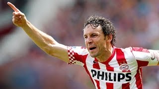 De jarige aanvoerder Mark van Bommel [upl. by Sanborne]