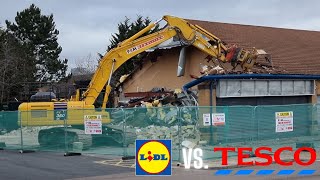 Komatsu PC360 LC Tesco demolition in Oldbrook to make space for LIDL Demolare cladire cu excavator [upl. by Roee]