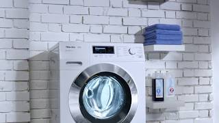 Miele W1 wasmachine PowerWash 2 0 [upl. by Emyaj726]