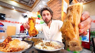 250 BONE MARROW Biryani  Pakistan STREET FOOD [upl. by Aeirdna56]