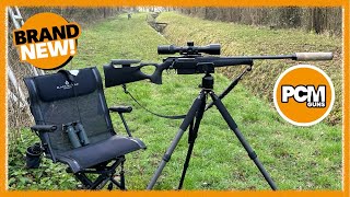 SHOOTING AIDS Black Sierra swivel hunting chair and Drakensberg carbon fibre tripod [upl. by Ress]