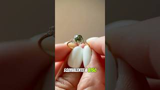 Anillo de Oro 18K con Moissanita Verdosa ¿Natural o Imitación 💍💚 [upl. by Mehetabel]