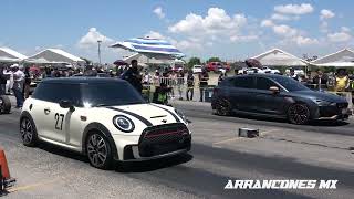 MINI Cooper JCW vs Cupra León  Arrancones [upl. by Kolivas]