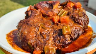 OSSO BUCO RECIPE  HOW TO MAKE BEEF SHANKS [upl. by Gerdy]