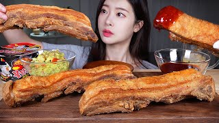 통수육 수 육 튀 김 치차론✨ 불닭소스 amp 과콰몰리 먹방 ASMR MUKBANG  Crispy Fried pork Belly Chicharron Fire Sauce [upl. by Moule761]