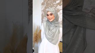 Tutorial Shawl Cantik dan Labuh 😍 shorts shortvideo hijabtutorial hijabstyle hijabfashion [upl. by Obeded220]