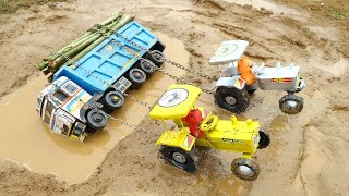 train wale cartoon videos JCB tracker train truck dumfer toys cartoon videos gadi wala cartoon [upl. by Lirret807]