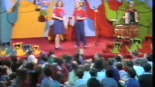 BBC The Singing Kettle 2 1991  episode 2 [upl. by Nnaillij]