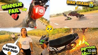 Wheelie Krte Hua Crash Ho Gya💔😱 Cute Girl ke sath Sb theek ho gya😍 [upl. by Ulrika]