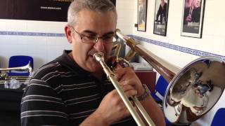 Carlos Gil Demonstrates the fantastic Stomvi Titan Tenor BbF Trombone [upl. by Witherspoon]