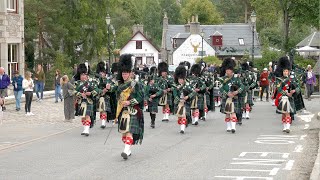 Drum Major Dean leads Huntly Pipe Band on the march to the 2023 Braemar Gathering in Scotland [upl. by Calan]