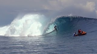 Pro Surfers SCORE dream rides at PUMPING Cloudbreak [upl. by Constanta496]