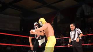 Mil Máscaras Carístico y Máscara Dorada vs Canek Negro Casas y La Máscara [upl. by Zed]