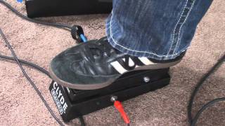 Guitar Effects Pedal Lesson How To Use A Wah Pedal [upl. by Bentlee]