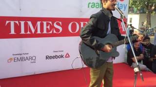 BB KI VINES  bhuvan bam performing a song on raahgiri day CP  delhi end no Of fans were there [upl. by Sirkin]