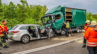 FRONTALCRASH MIT LKW 2 KINDER SCHWER VERLETZT  FEUERWEHR amp 2 HUBSCHRAUBER im EINSATZ [upl. by Cychosz]