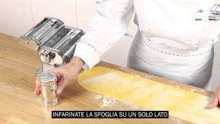 Ravioli fatti in casa con Marcato Ravioli Tablet  Video tutorial [upl. by Prevot]