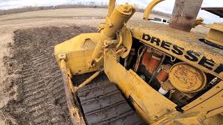 BULLDOZER How To Operate DRESSER Dozer TD Controls IH TD20G International Harvester Dozers Komatsu [upl. by Kirt]