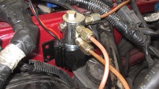 Brake line lock explained simply [upl. by Lenuahs]