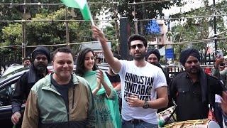 Utkarsh Sharma Simrat Kaur amp Anil Sharma Spotted At Movie Max Sion To Promote Their Film Gadar 2 [upl. by Meingoldas528]