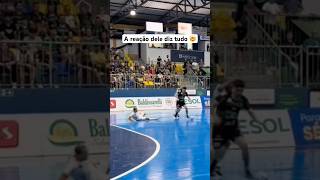 Que pintura 🤯 futsal prfutsal futsalprofissional futsalindonesia futsalbr golaco golaço [upl. by Hoj]