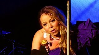 NEW VOCAL FAIL Mariah Carey LIVE Christmas Concert 2017 [upl. by Llorrac555]