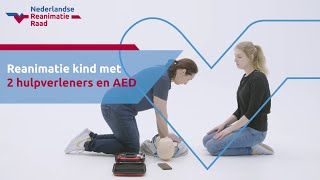 Reanimatie kind met 2 hulpverleners en AED [upl. by Peggy102]