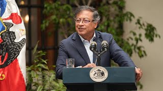 Discurso del presidente Gustavo Petro durante su visita al Palacio de la Moneda en Chile [upl. by Emelen]