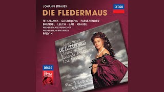 J Strauss II Die Fledermaus  Act 1  quotTrinke Liebchen trinke schnellquot [upl. by Lemkul]