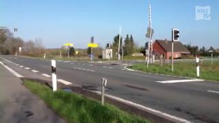 Ampel oder Kreisel  Unfallschwerpunkten in Löningen [upl. by Bernie834]