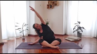 A 20minute nourishing Yoga practice [upl. by Yrahca]