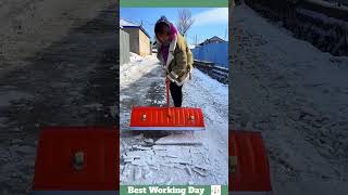 Best working day 2101 Snow removal process with a steel shovel [upl. by Nalek]