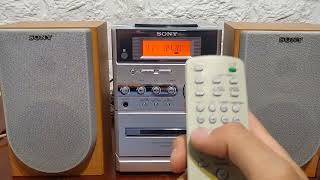 Prueba salida auxiliar MD y compactera equipo Sony CMT CN3 [upl. by Chicky]