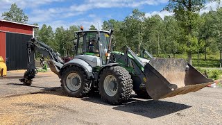 Köp Grävlastare Lännen 8600E med skopor amp tiltrotator på Klaravik [upl. by Yensehc]