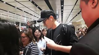 20180331 Gang Dong Won Arrived Singapore Changi Airport T4 [upl. by Jacob]