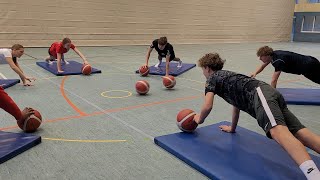 Allgemeines Athletiktraining mit Basketbällen [upl. by Brightman486]