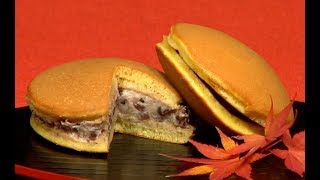 How to Make Dorayaki Doraemons Favorite Snack Recipe どら焼き 作り方レシピ [upl. by Kablesh]