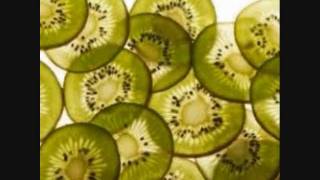 43 Benefits of Kiwi [upl. by Erlinna718]