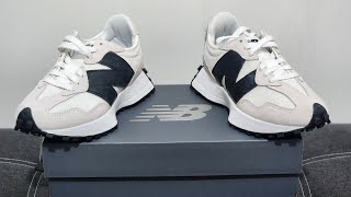 Unboxing  New Balance 327 White Black [upl. by Nema]