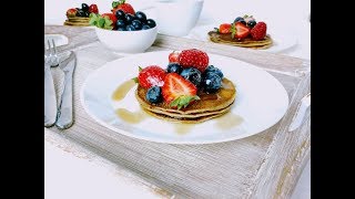 Pancake alla Banana  Come fare i Pancakes senza Uova  Vegan Dessert Recipe [upl. by Jobi591]