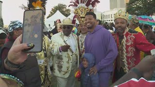 Jameis Winston celebrates Lundi Gras at the Spanish Plaza [upl. by Ahsha]