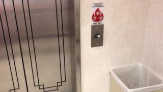 1995 Schindler 300A hydraulic elevator at JCPenney of Deerbrook Mall in Humble TX [upl. by Yeo3]