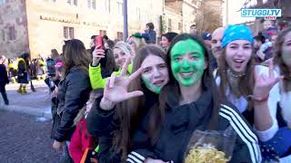 Stimmungstest auf dem Faschingsumzug in Stuttgart  STUGGITV [upl. by Yatnuahs241]