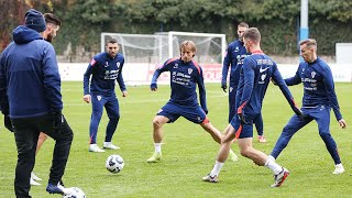 Vatreni odradili trening prije odlaska u Škotsku [upl. by Mutat879]