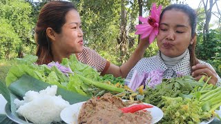 Sisters Eating Fresh Vegetables Vs Fish Paste Sauce  SIS Cooking TV [upl. by Cochard]